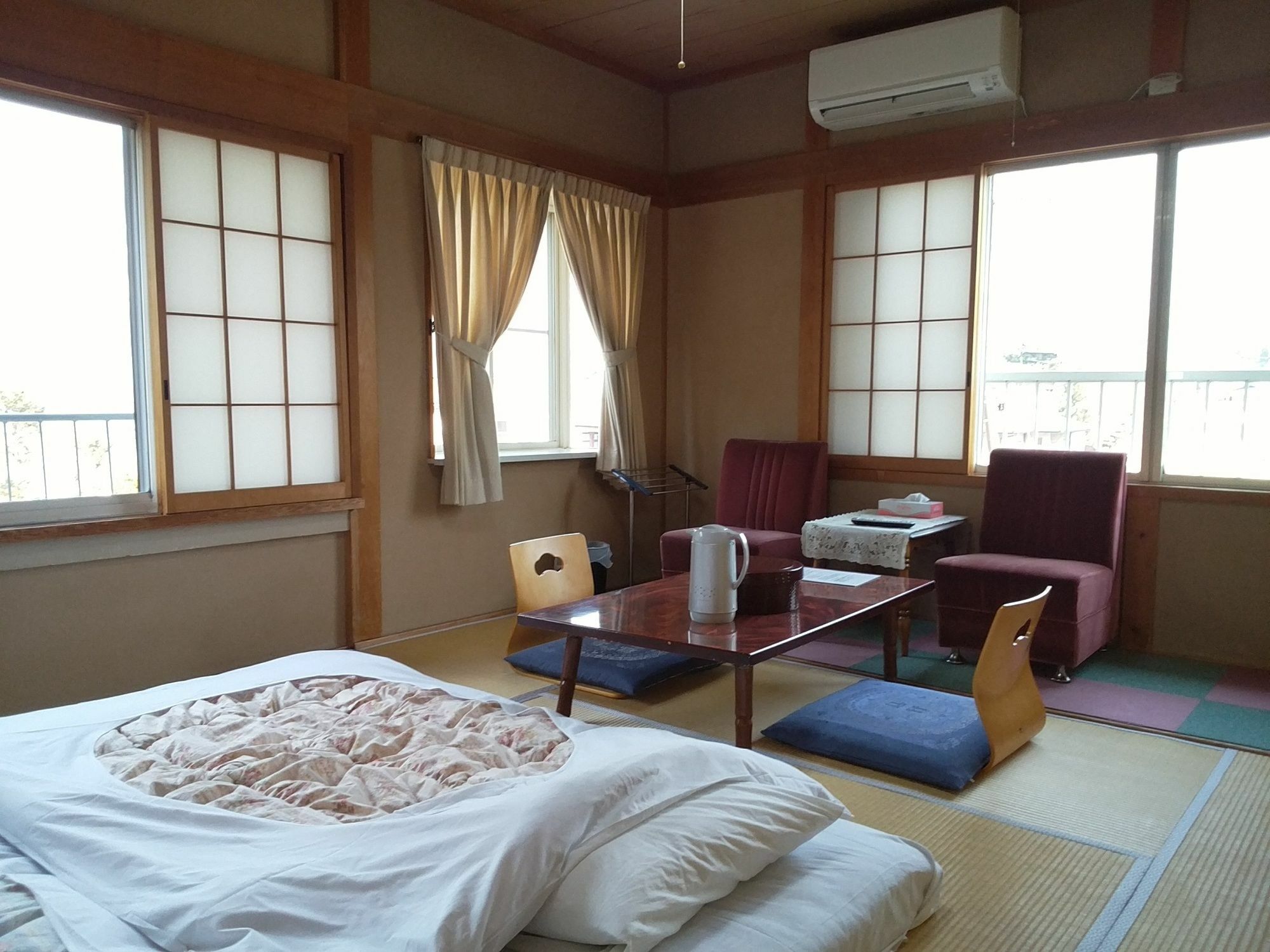 Nishimiyasou Hotell Fujikawaguchiko Exteriör bild